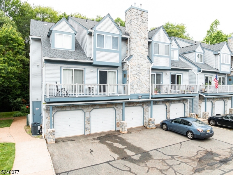 58 Garden Ct