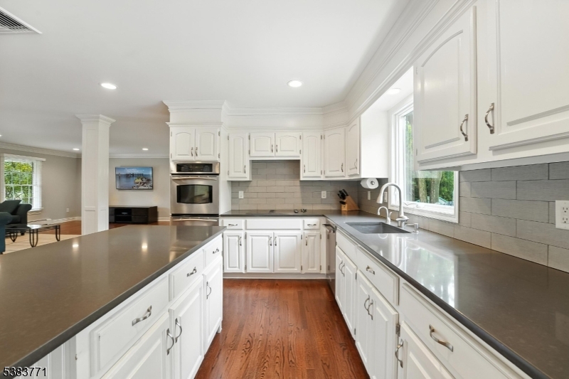 856 Stonewall Ct