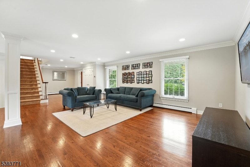 856 Stonewall Ct