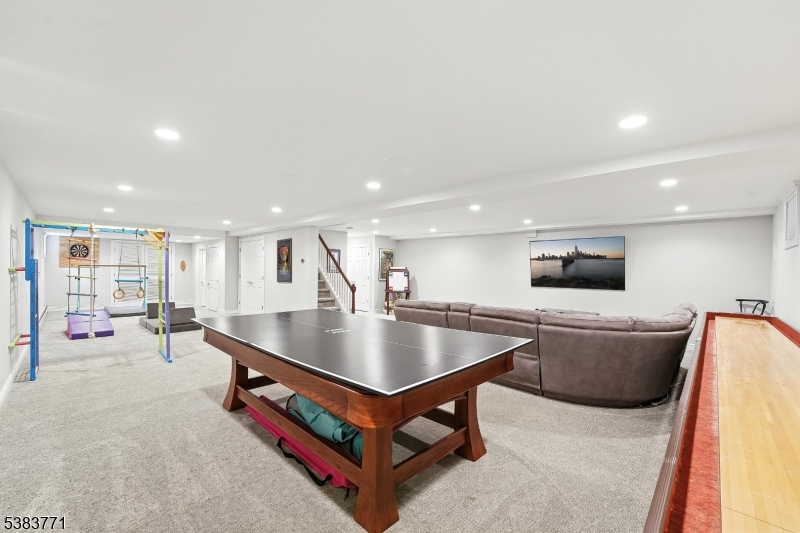 856 Stonewall Ct