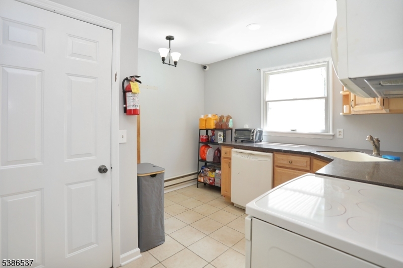 910 Ravine Rd