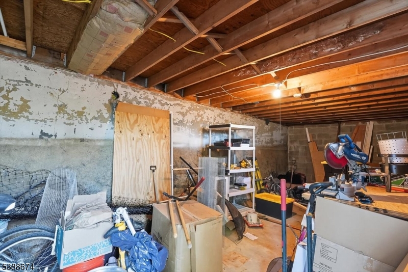 7 Birchwood Rd
