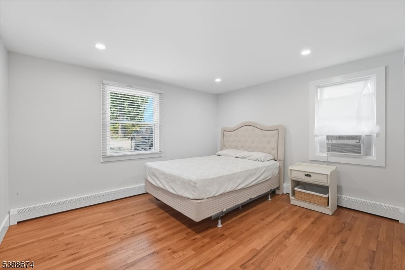 7 Birchwood Rd