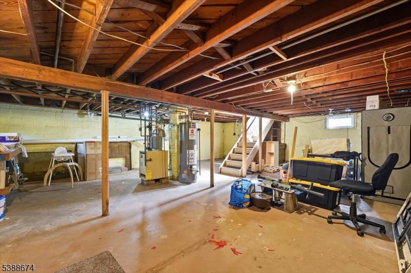 7 Birchwood Rd
