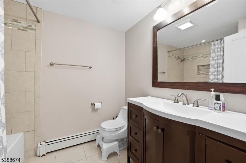 7 Birchwood Rd