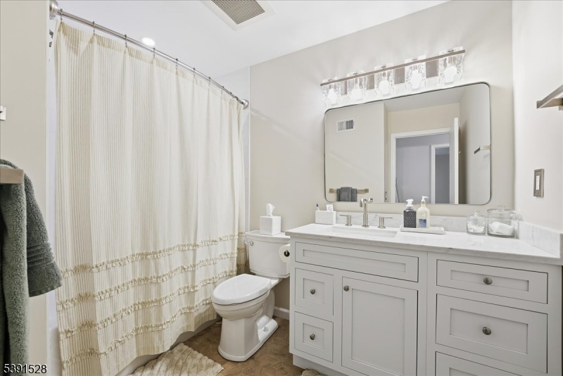 58B Ridgedale Ave