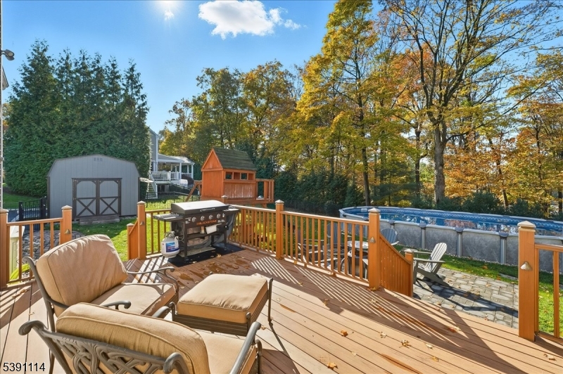 29 Columbia Ct