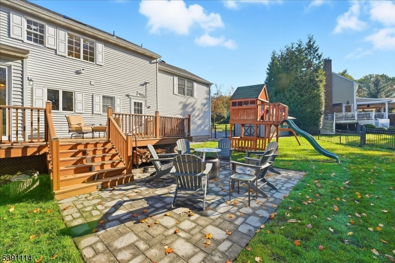29 Columbia Ct