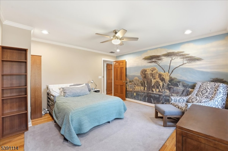 29 Columbia Ct