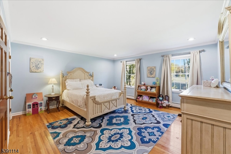 29 Columbia Ct