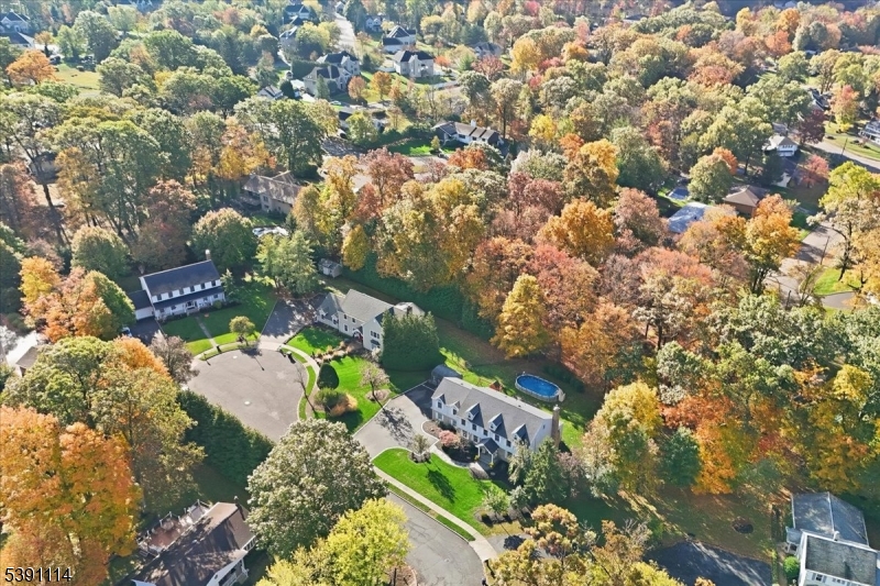 29 Columbia Ct