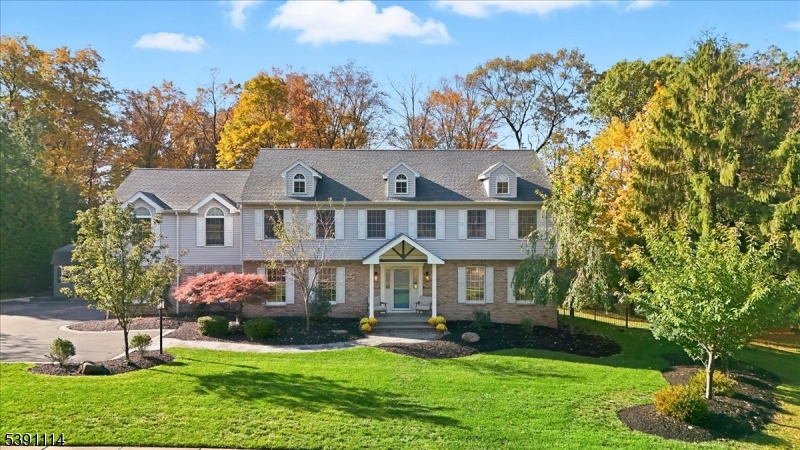 29 Columbia Ct