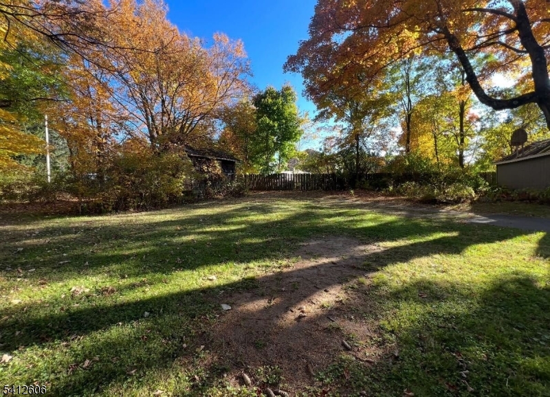 343 & 339 Quaker Church Rd