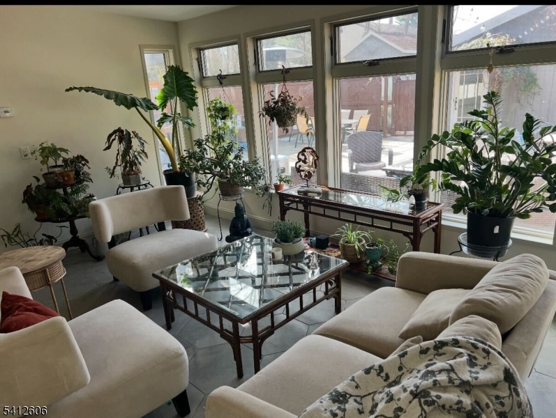 343 & 339 Quaker Church Rd