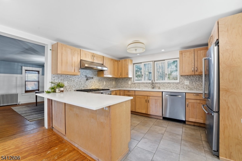 343 & 339 Quaker Church Rd