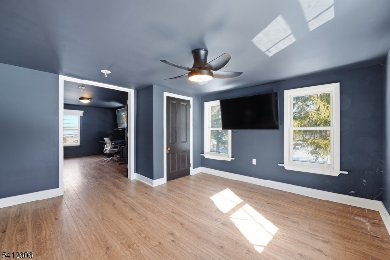 343 & 339 Quaker Church Rd