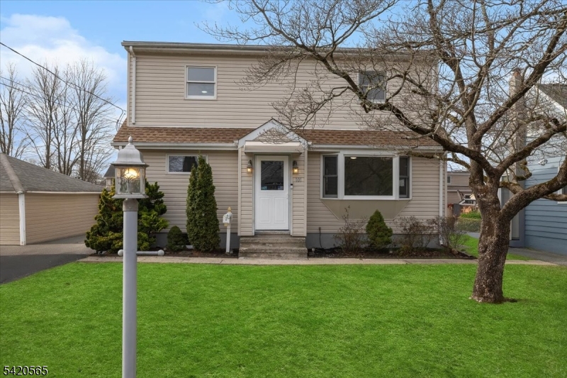 101 Midvale Ave