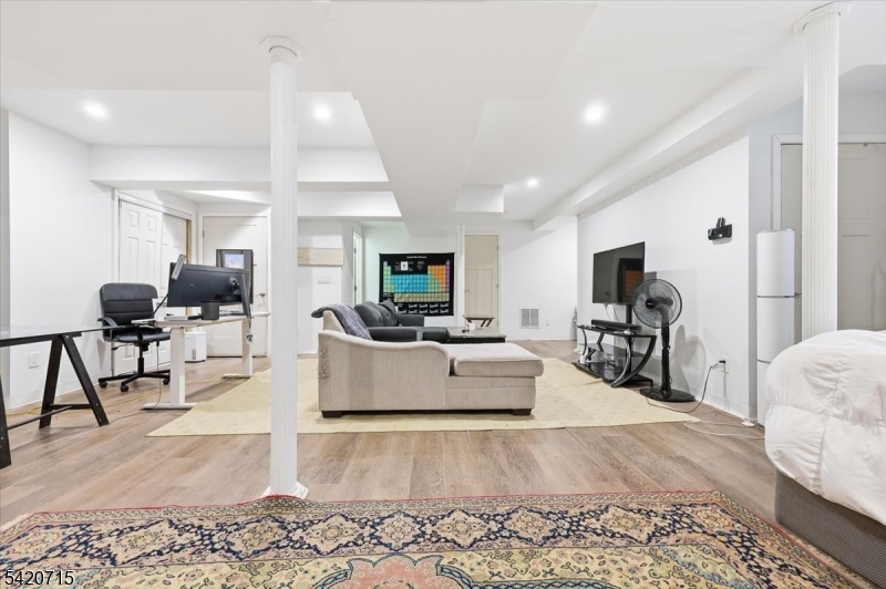 2020 Lamberts Mill Rd