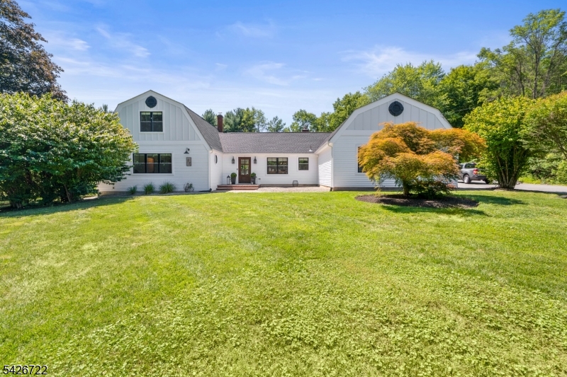 17 Drake Rd