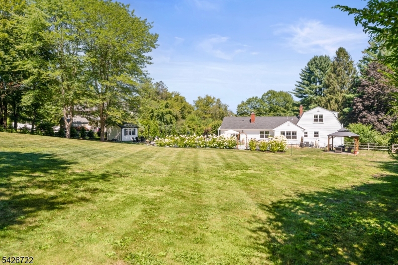 17 Drake Rd