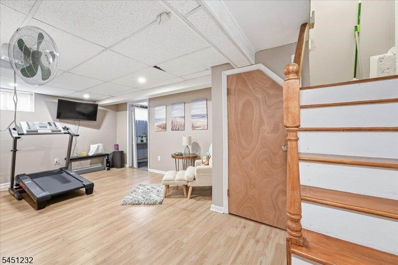 30 Genevieve Ave