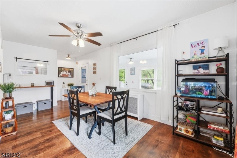 30 Genevieve Ave