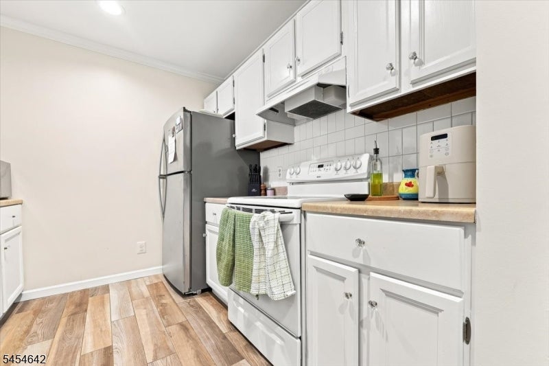 971 Bloomfield Ave C-1