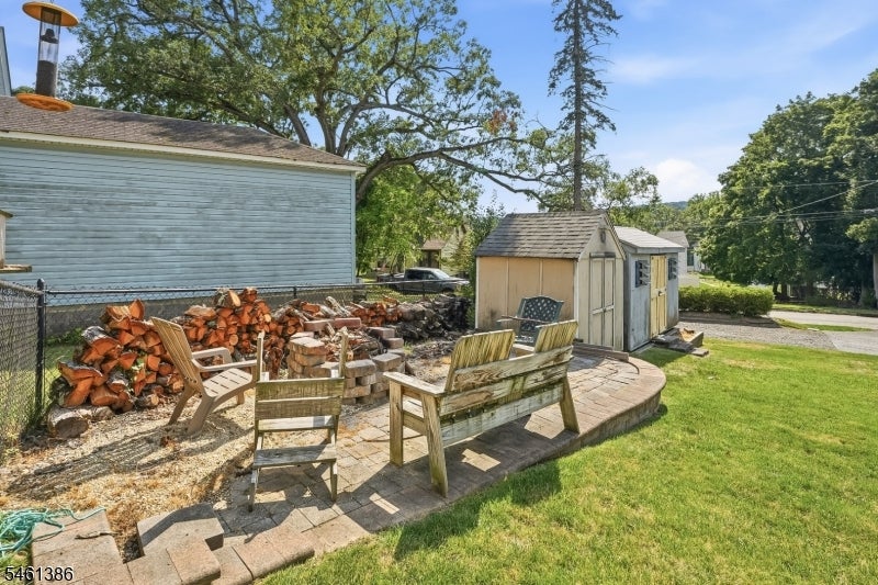 161 Manchester Ave