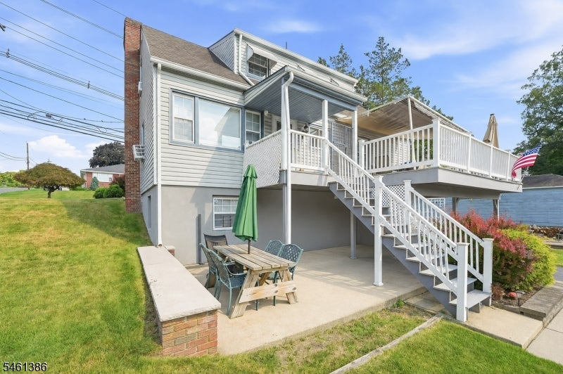 161 Manchester Ave