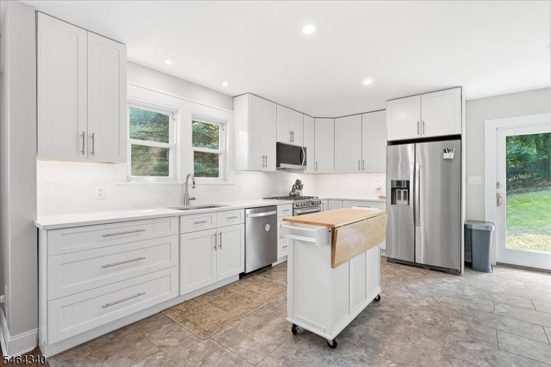 21 Nassau St