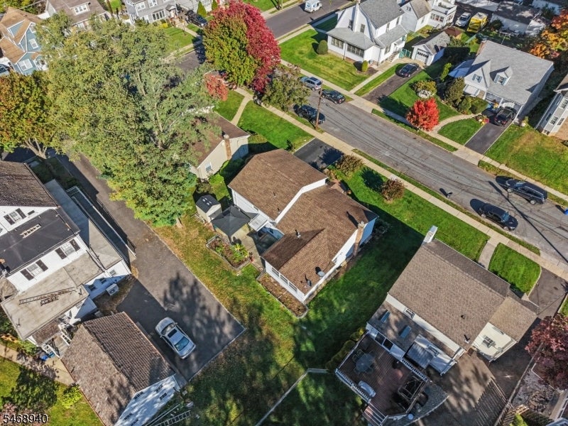 136 Headley Ter