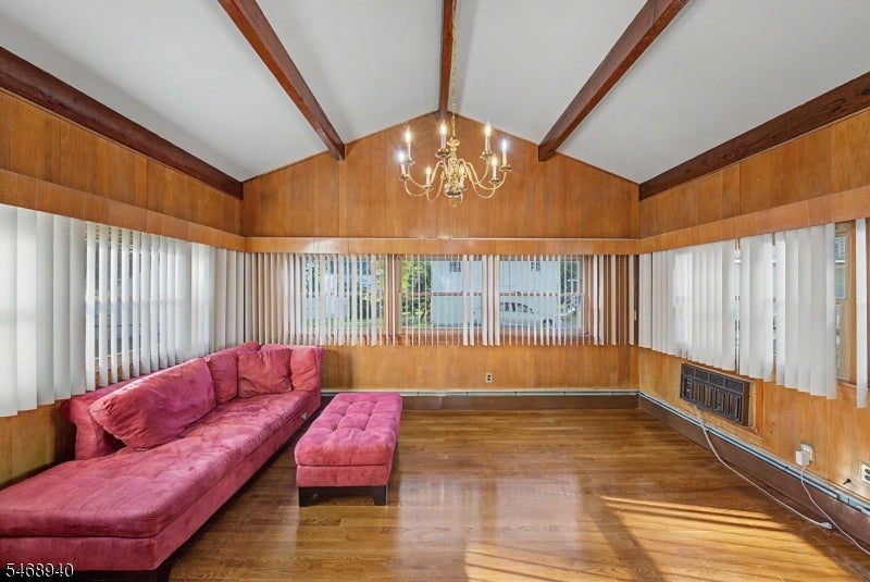 136 Headley Ter