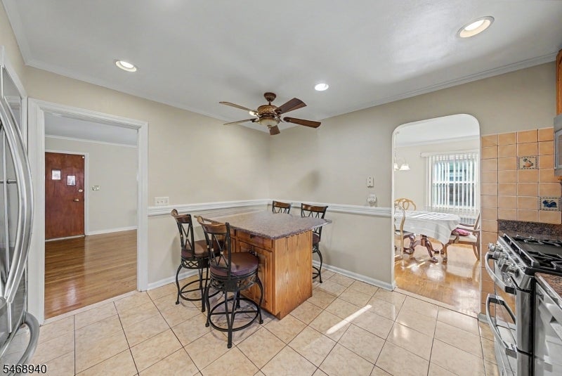 136 Headley Ter
