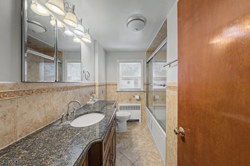 136 Headley Ter