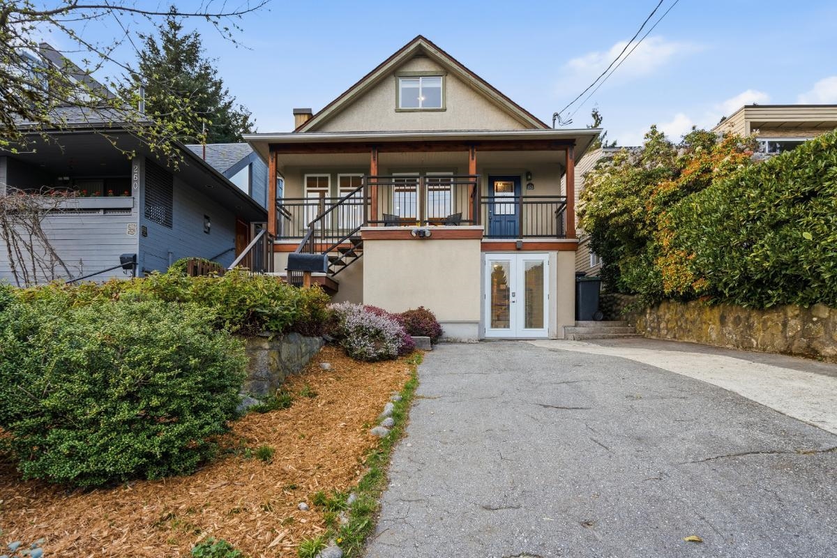 272 E OSBORNE ROAD