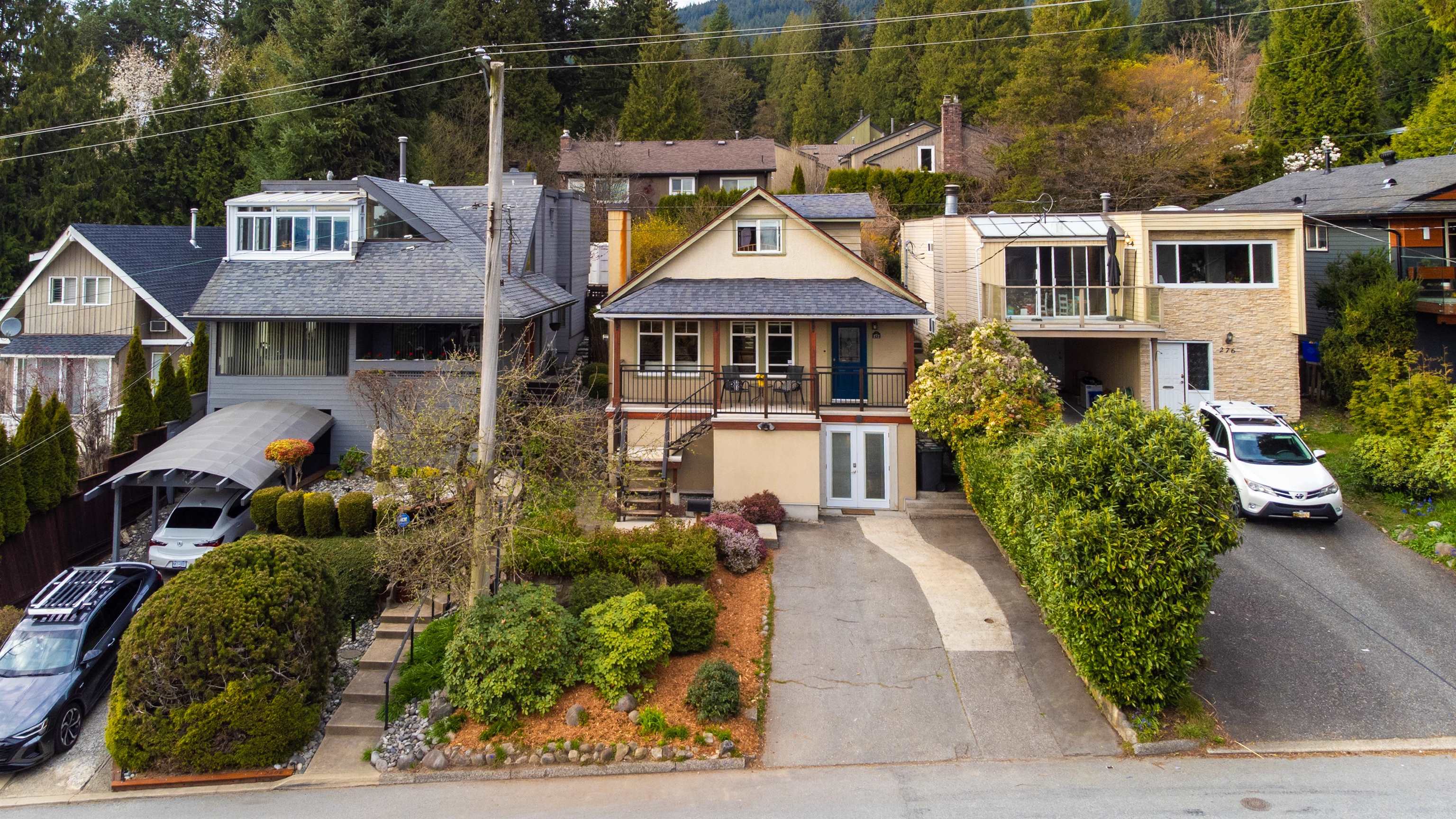 272 E OSBORNE ROAD
