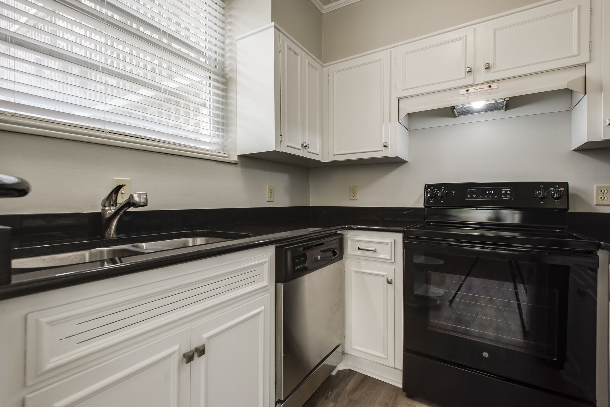 3314 West End Ave Unit: 405