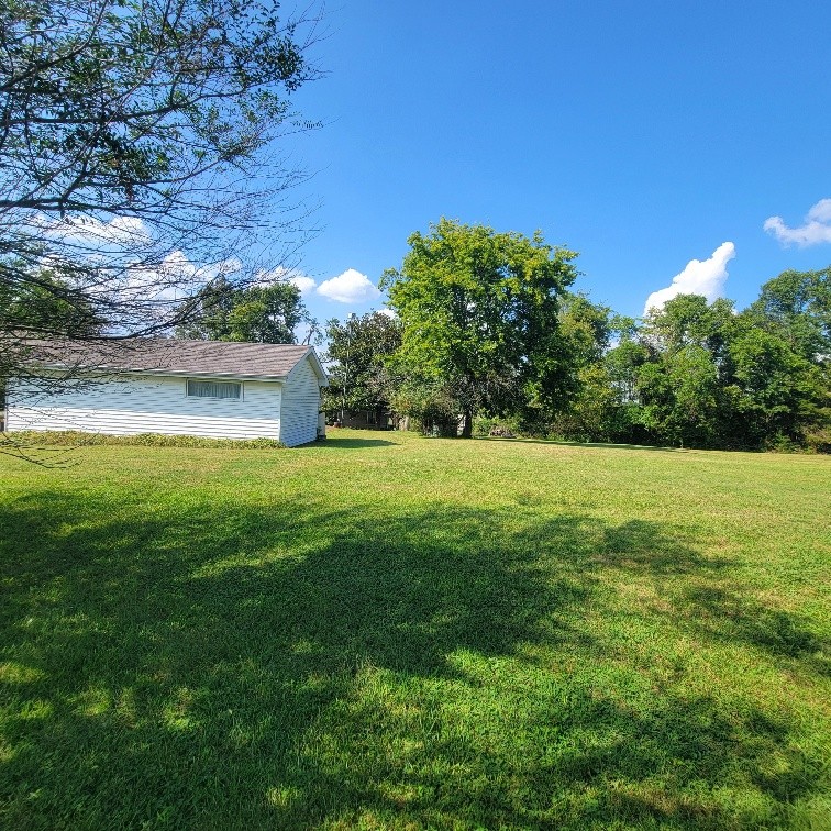 12440 Lebanon Rd