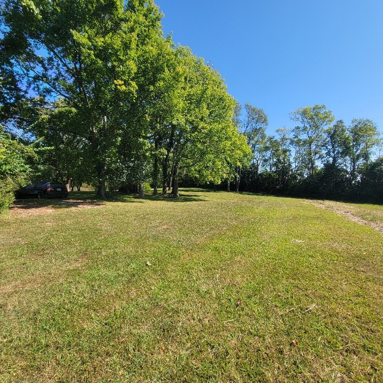 12440 Lebanon Rd
