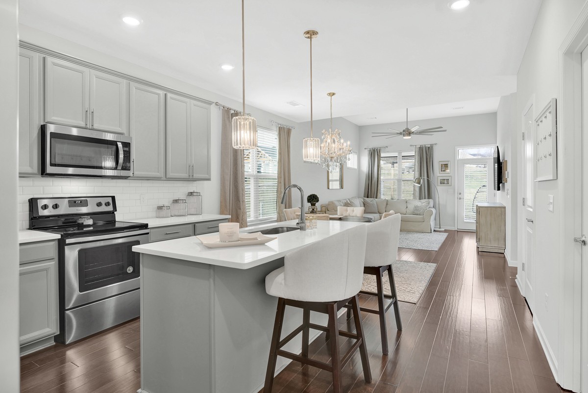 101 Bluestem Ct