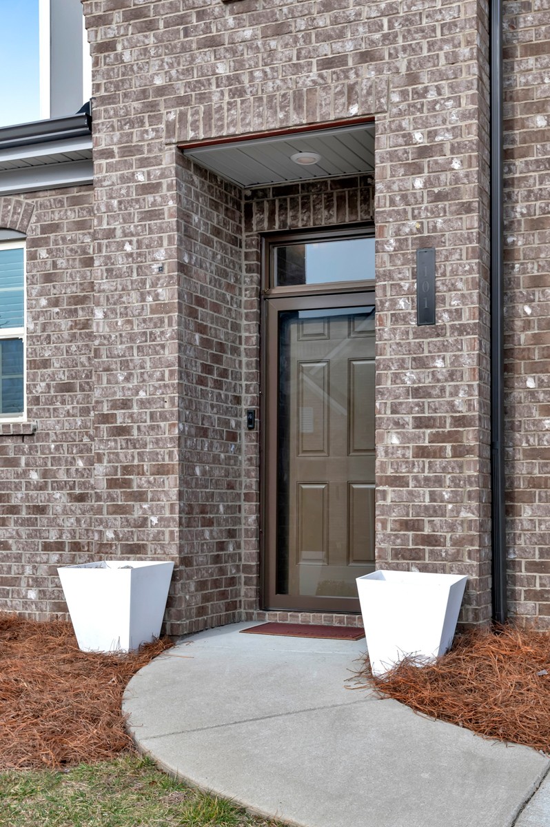 101 Bluestem Ct