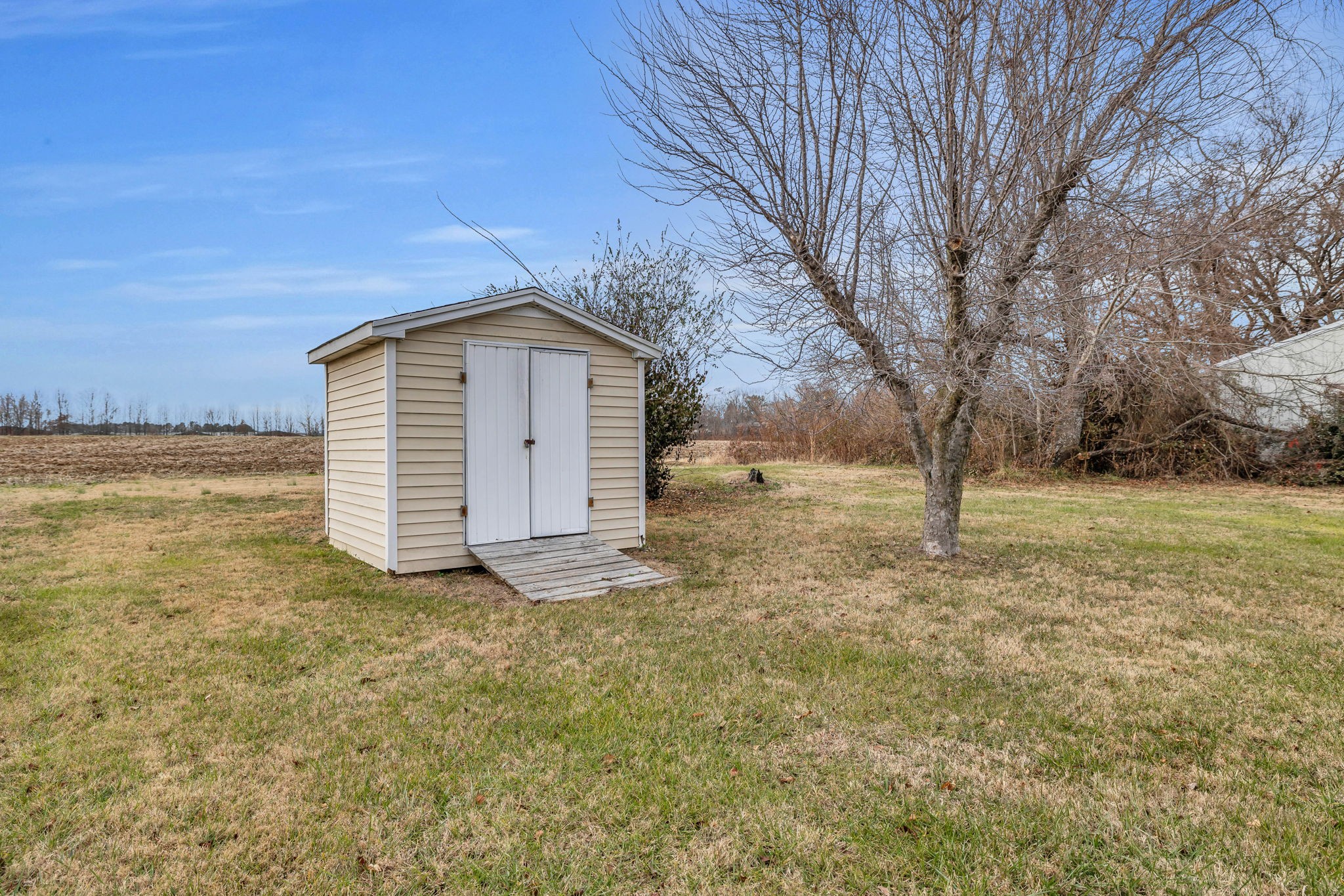 109 Derek Ct