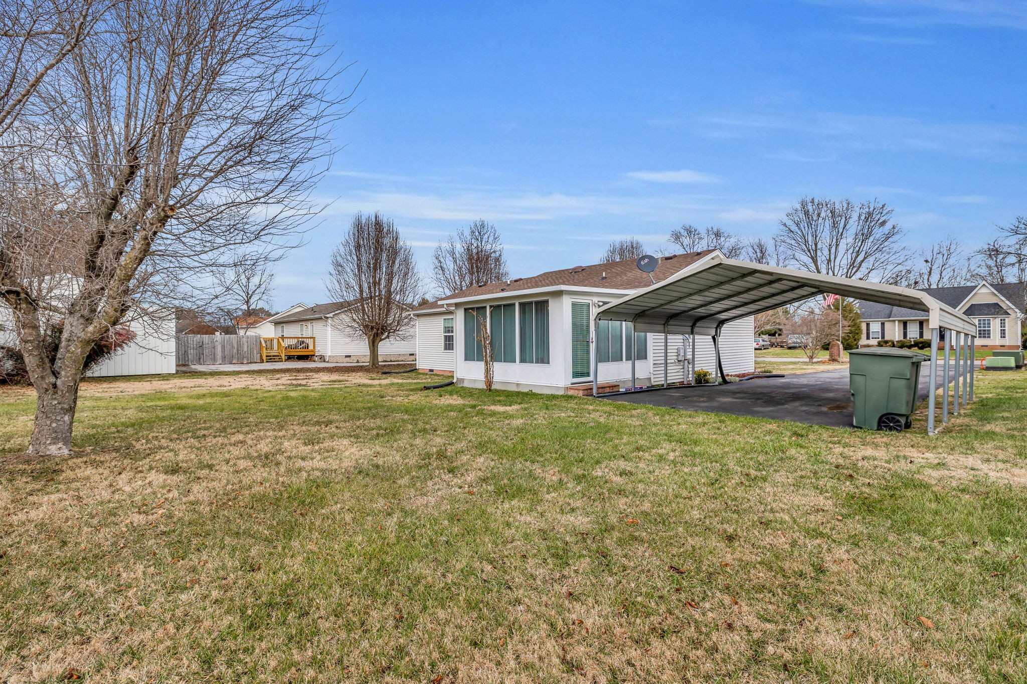 109 Derek Ct
