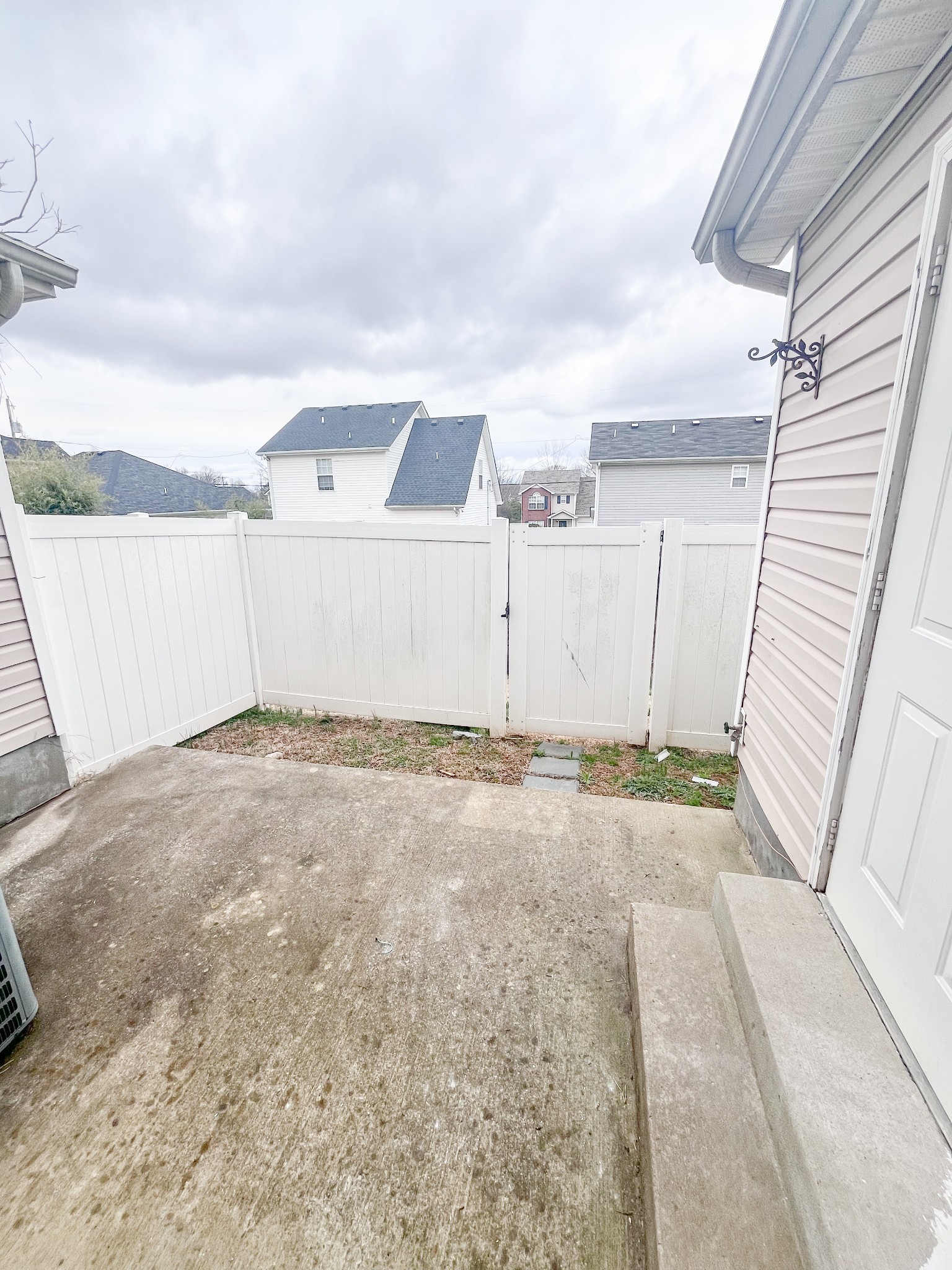 8056 Logan Dr