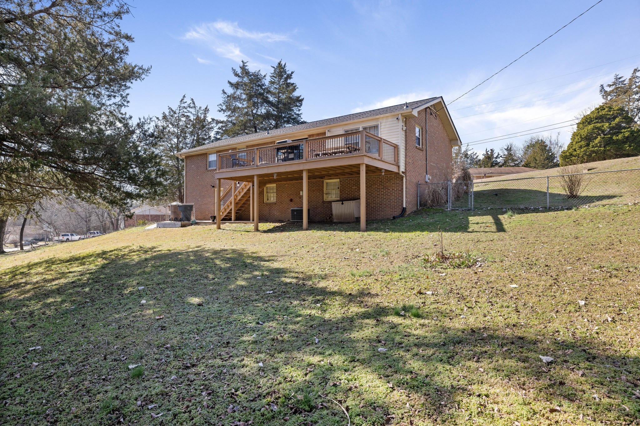 2101 Aileen Dr