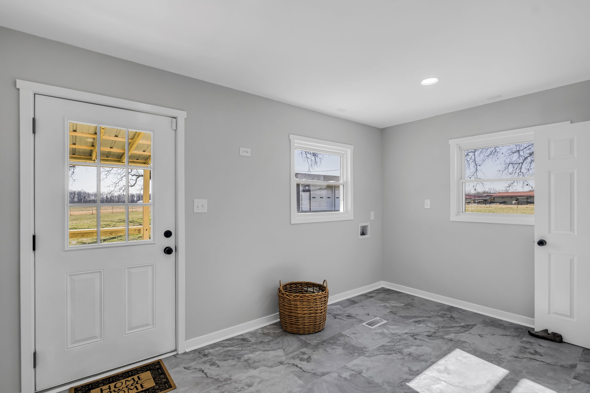 3876 Summertown Hwy