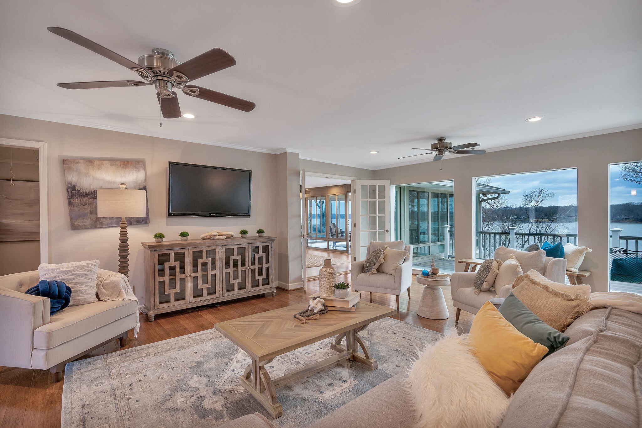 389 Green Harbor Rd