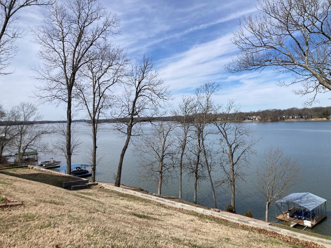 389 Green Harbor Rd