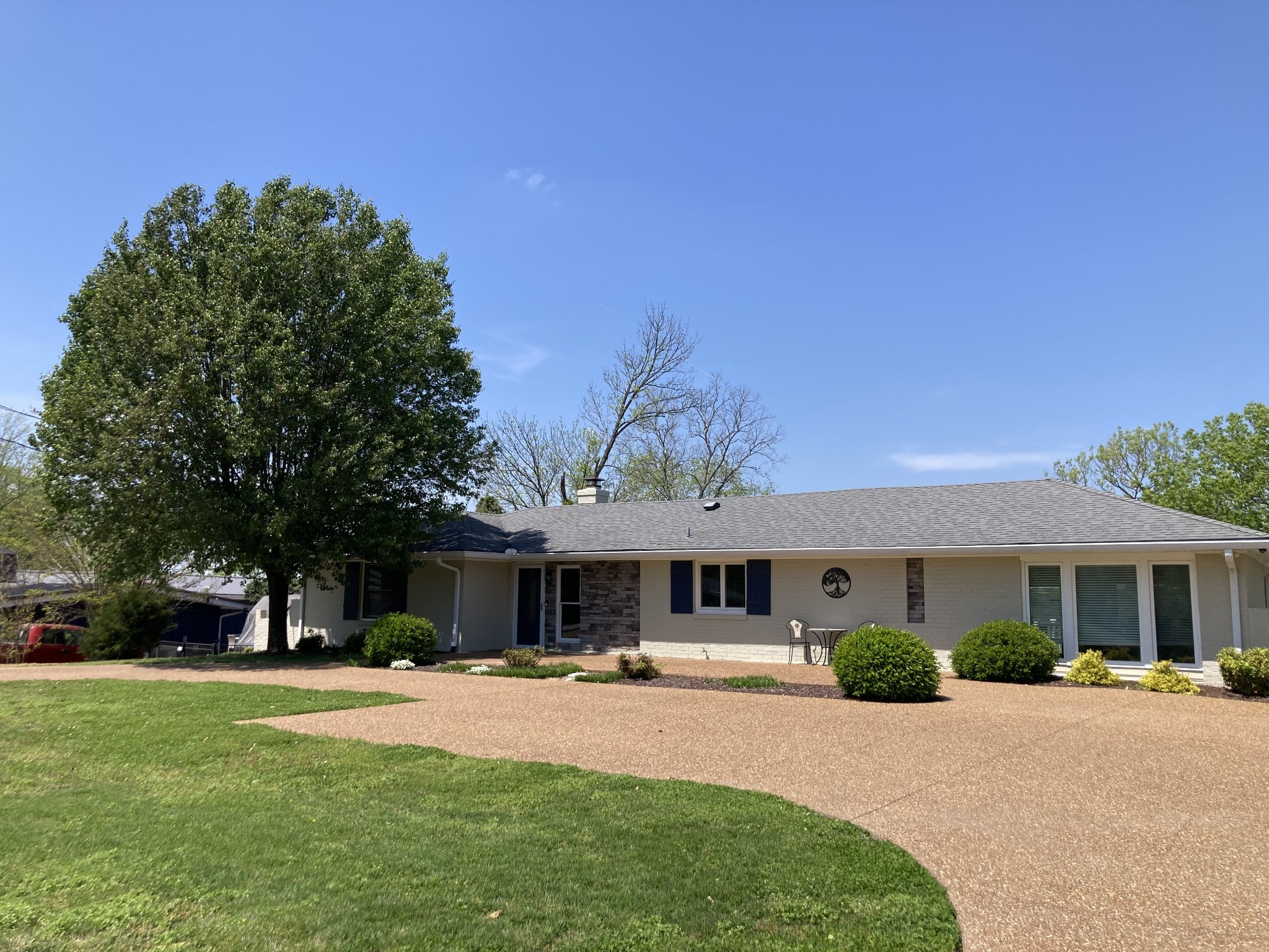 389 Green Harbor Rd