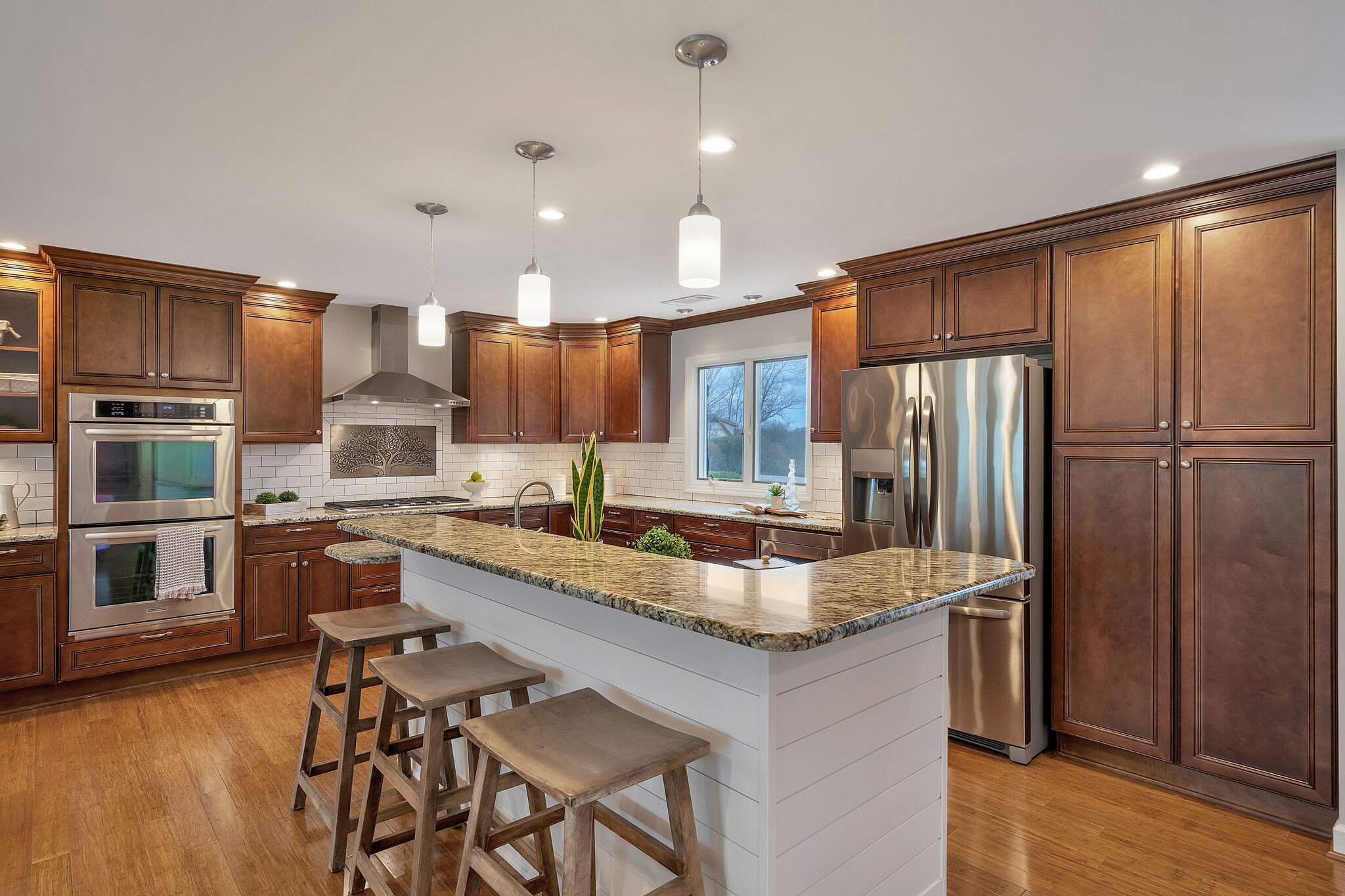 389 Green Harbor Rd